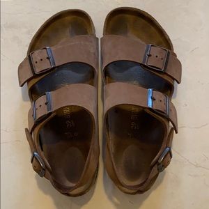 Birkenstock’s Milano sandals women size 39/8.5